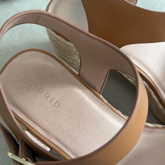 Torrid Tan Two Piece Platform Heeled Sandal (WW) - Picture 8 of 8